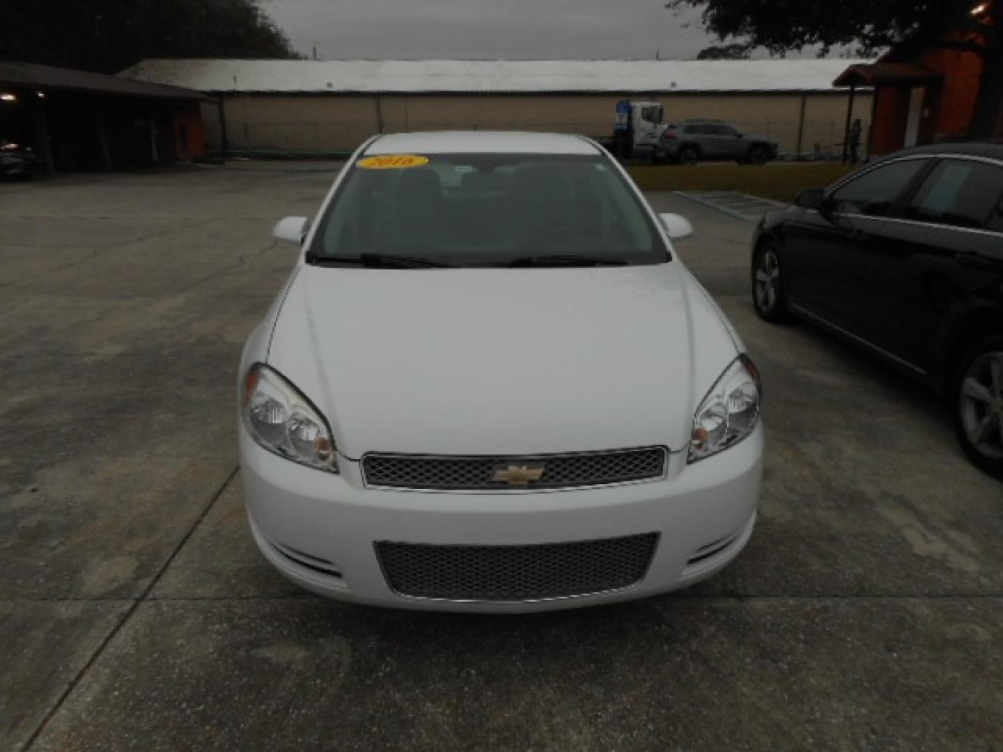 2016 WHITE CHEVROLET IMPALA LIMITED LT (2G1WB5E31G1) , located at 10405 Abercorn Street, Savannah, GA, 31419, (912) 921-8965, 31.988262, -81.131760 - Photo#0