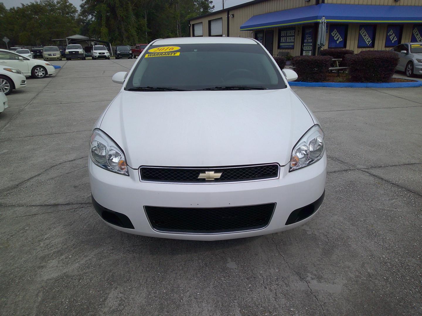 2016 WHITE CHEVROLET IMPALA LIMITED POLIC (2G1WD5E32G1) , located at 10405 Abercorn Street, Savannah, GA, 31419, (912) 921-8965, 31.988262, -81.131760 - Photo#0