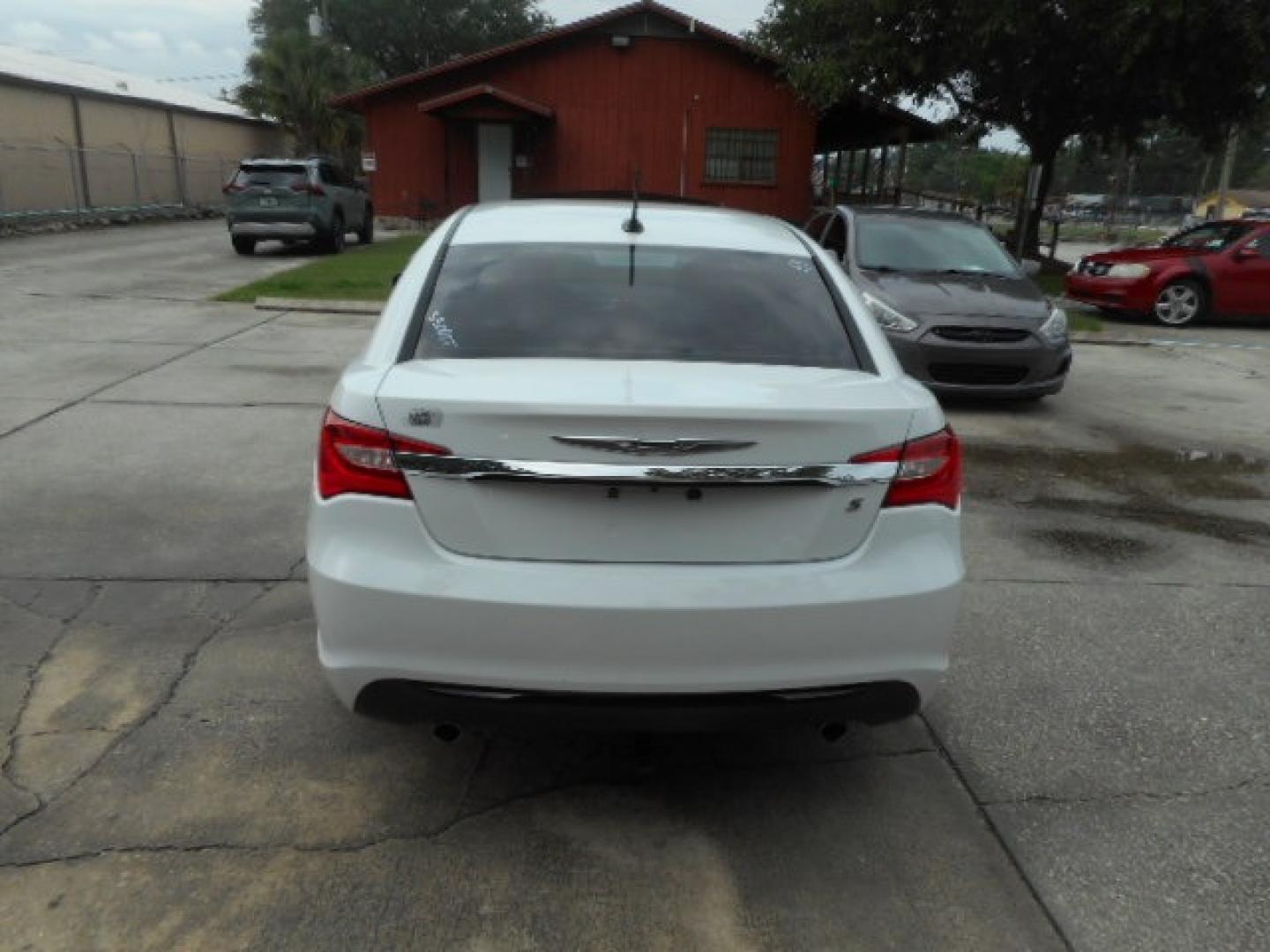 2012 WHITE CHRYSLER 200 (1C3CCBHG1CN) , located at 10405 Abercorn Street, Savannah, GA, 31419, (912) 921-8965, 31.988262, -81.131760 - Photo#3