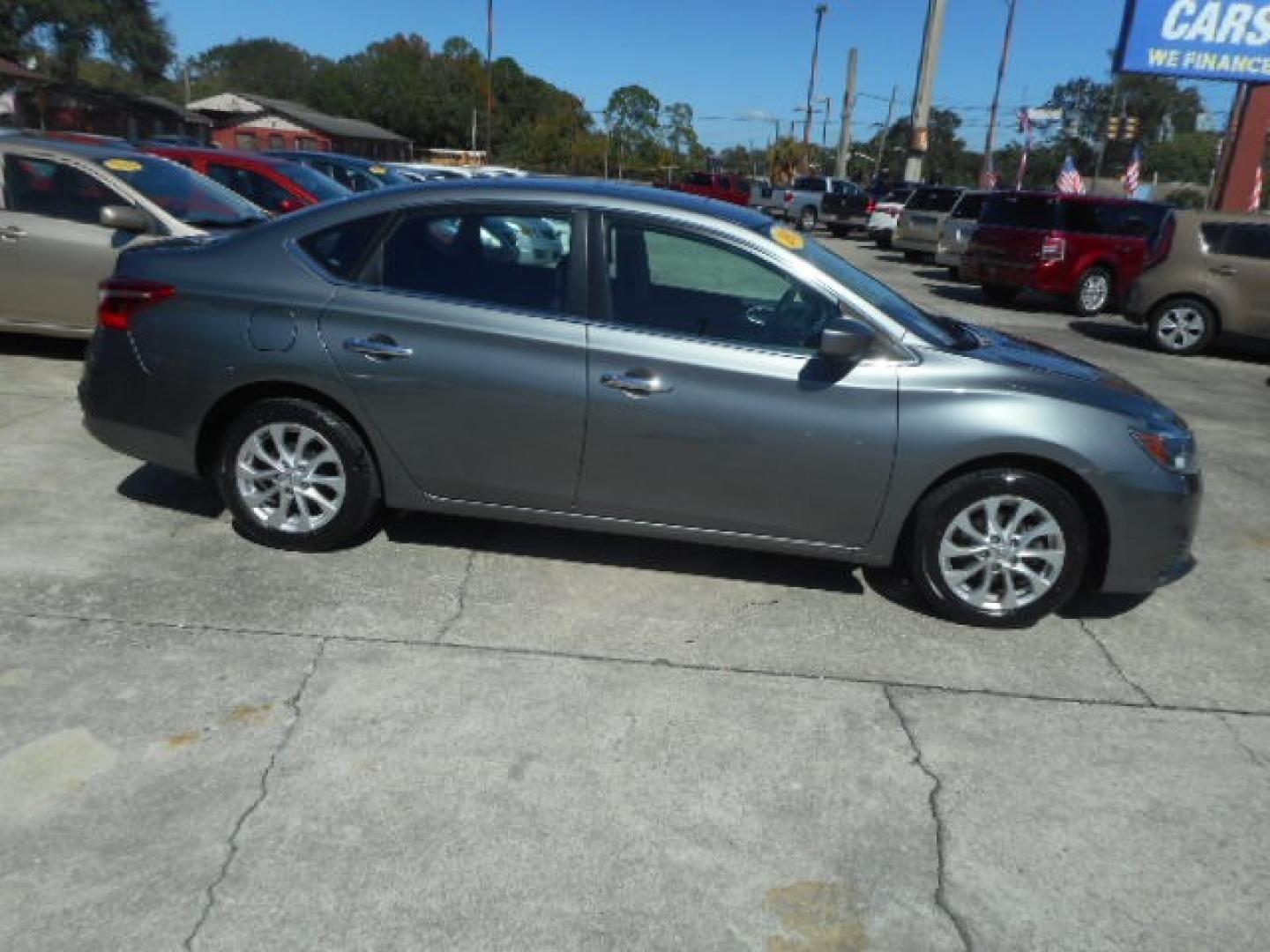 2017 GRAY NISSAN SENTRA SR; S; SL; SV (3N1AB7AP4HY) , located at 1200 Cassat Avenue, Jacksonville, FL, 32205, (904) 695-1885, 30.302404, -81.731033 - Photo#4