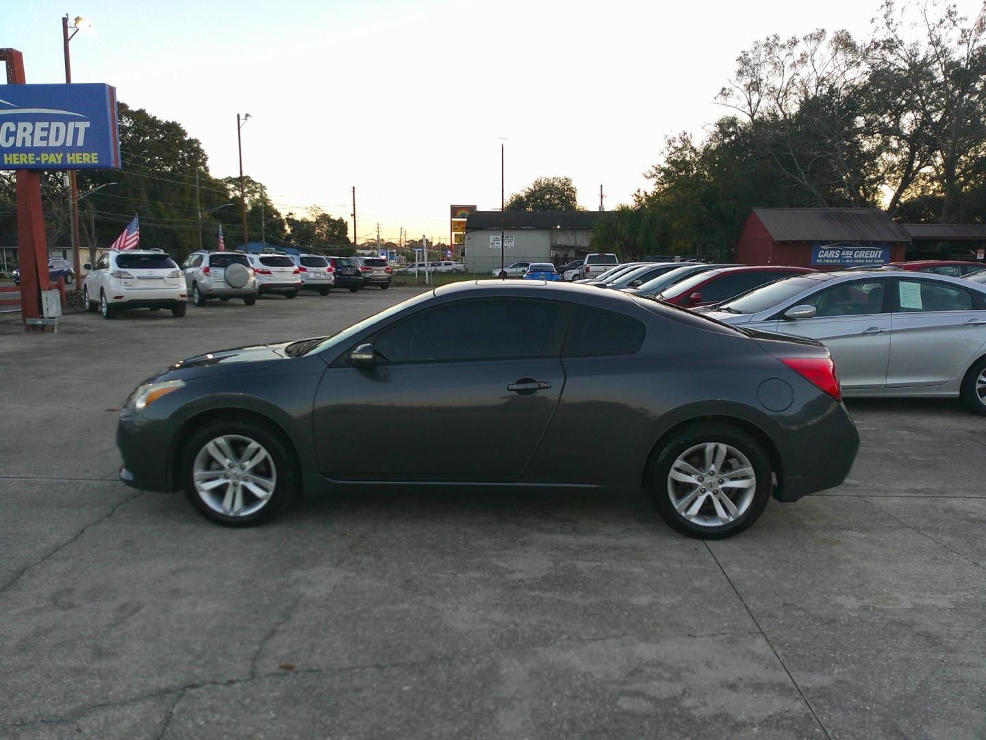 2013 GRAY NISSAN ALTIMA 2.5 S (1N4AL2EP9DC) , located at 1200 Cassat Avenue, Jacksonville, FL, 32205, (904) 695-1885, 30.302404, -81.731033 - Photo#2