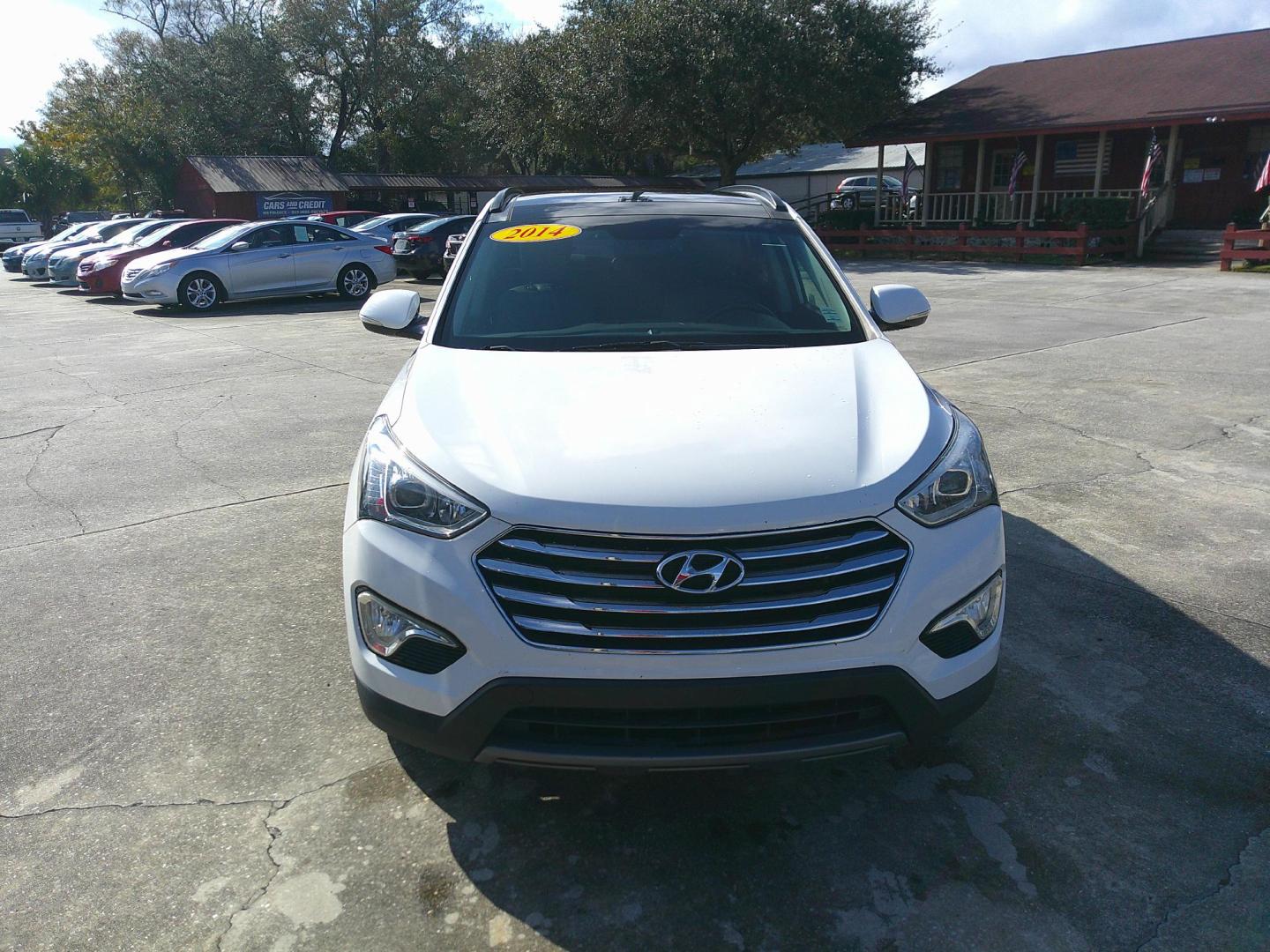 2014 WHITE HYUNDAI SANTA FE XL (KM8SR4HF2EU) , located at 1200 Cassat Avenue, Jacksonville, FL, 32205, (904) 695-1885, 30.302404, -81.731033 - Photo#0