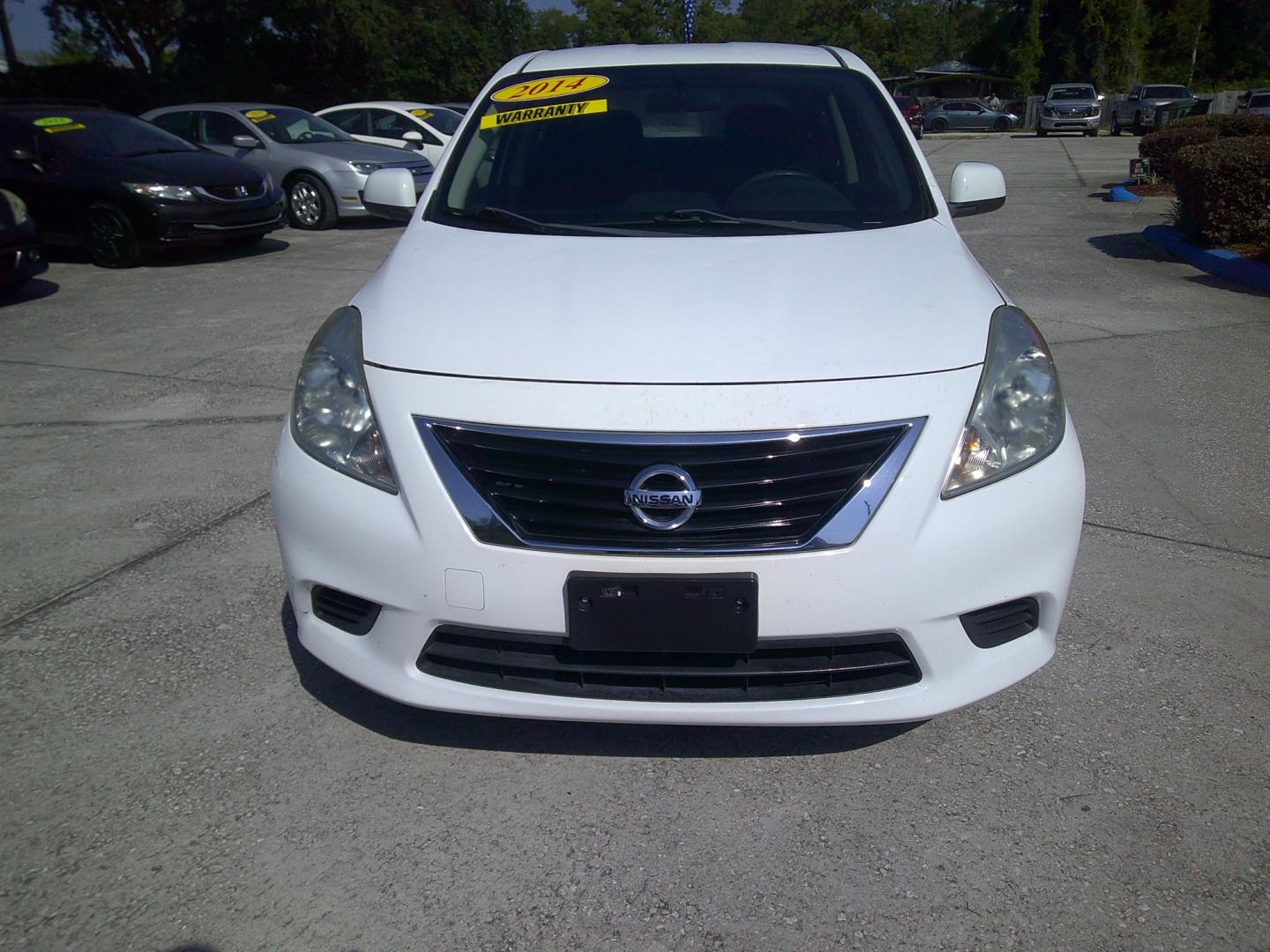 2014 WHITE NISSAN VERSA S; SL; SV (3N1CN7AP4EL) , located at 1200 Cassat Avenue, Jacksonville, FL, 32205, (904) 695-1885, 30.302404, -81.731033 - Photo#0