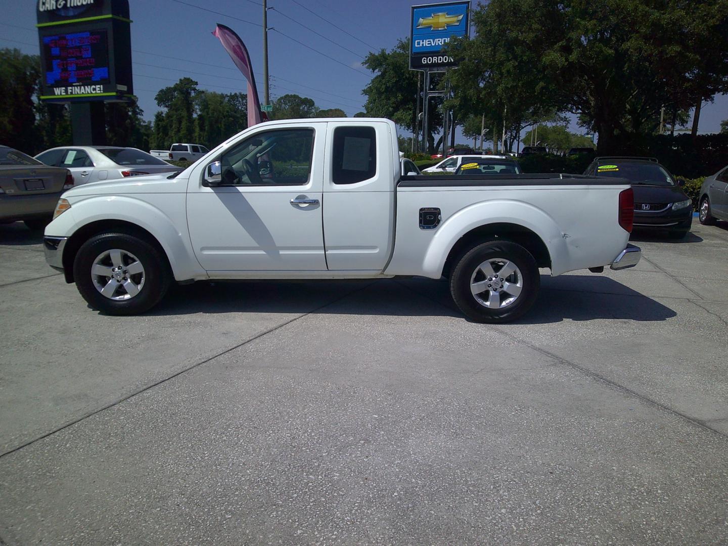 2010 WHITE NISSAN FRONTIER SE; XE (1N6BD0CT9AC) , located at 390 Hansen Avenue, Orange Park, FL, 32065, (904) 276-7933, 30.130497, -81.787529 - Photo#4