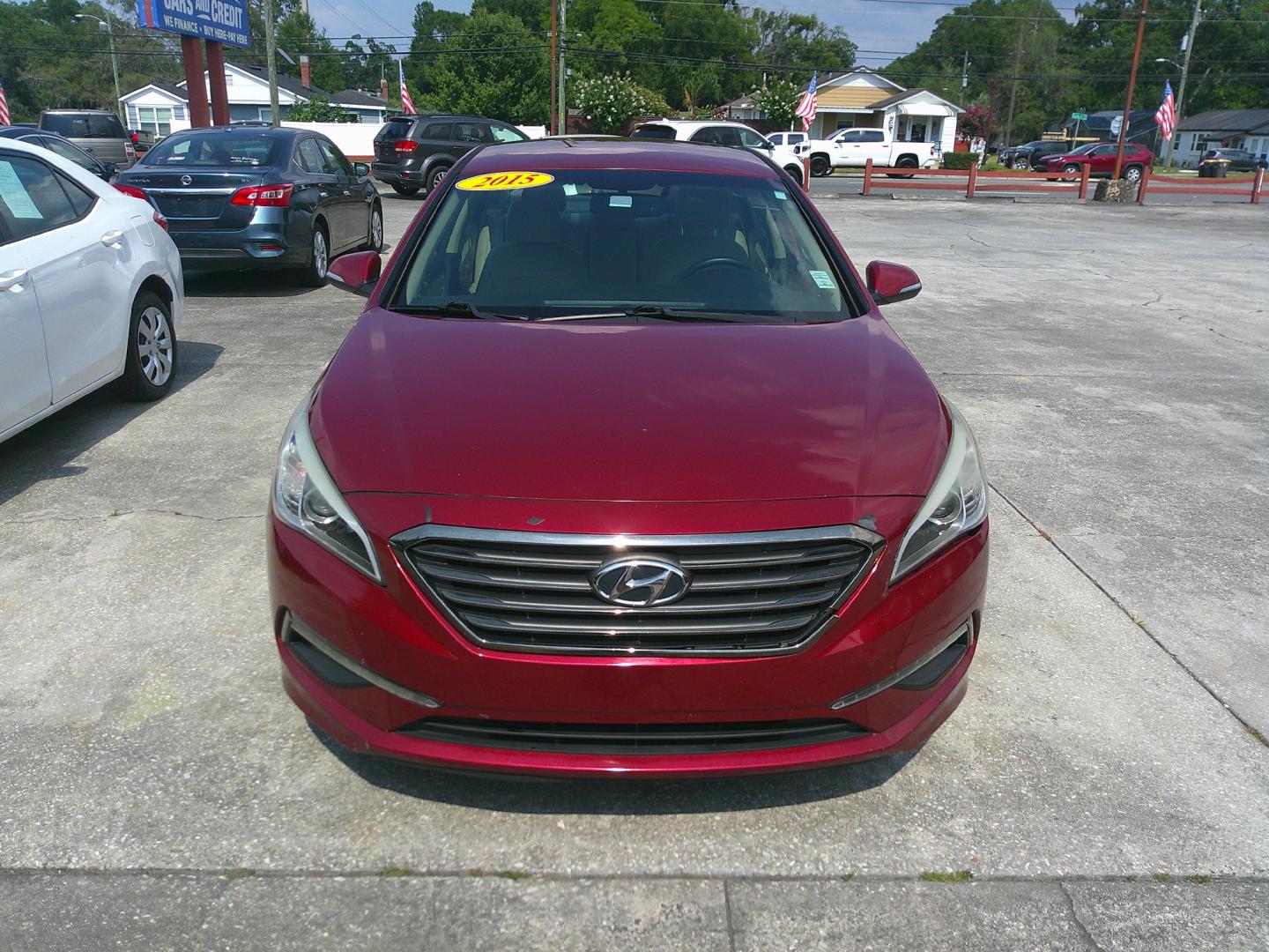 2015 RED HYUNDAI SONATA LIMITED; SPOR (5NPE34AF1FH) , located at 10405 Abercorn Street, Savannah, GA, 31419, (912) 921-8965, 31.988262, -81.131760 - Photo#0