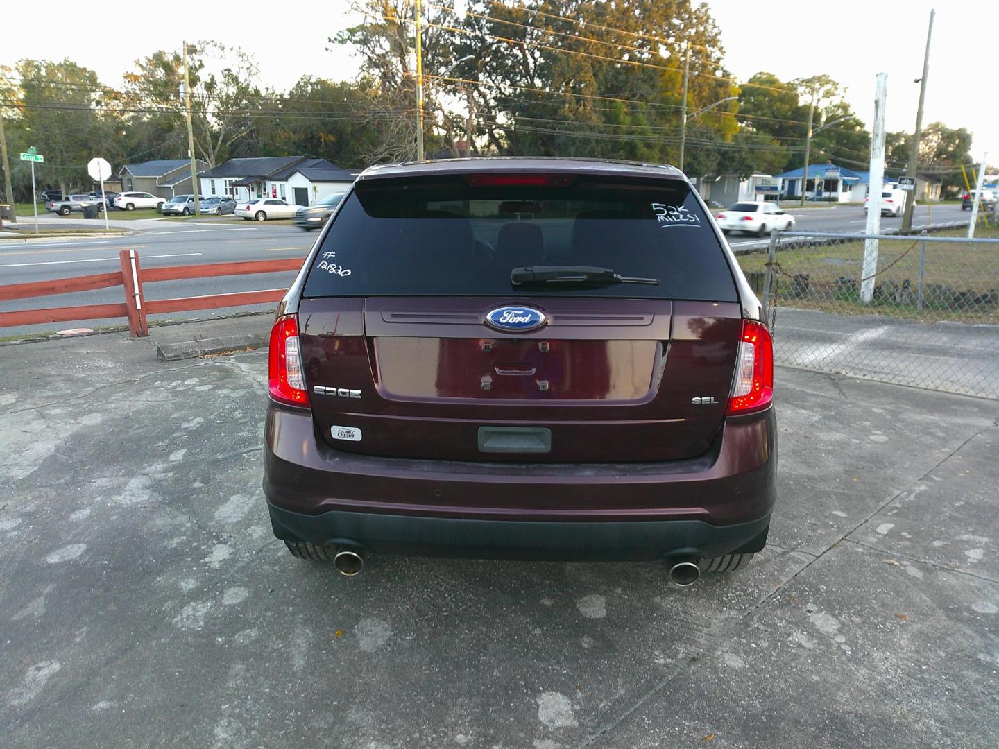 2011 RED FORD EDGE SEL (2FMDK3JC1BB) , located at 10405 Abercorn Street, Savannah, GA, 31419, (912) 921-8965, 31.988262, -81.131760 - Photo#3