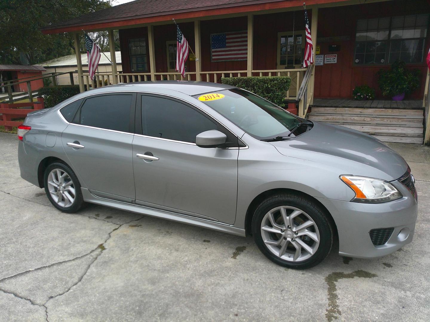 2014 GRAY NISSAN SENTRA SR; S; SL; SV (3N1AB7AP3EY) , located at 1200 Cassat Avenue, Jacksonville, FL, 32205, (904) 695-1885, 30.302404, -81.731033 - Photo#2