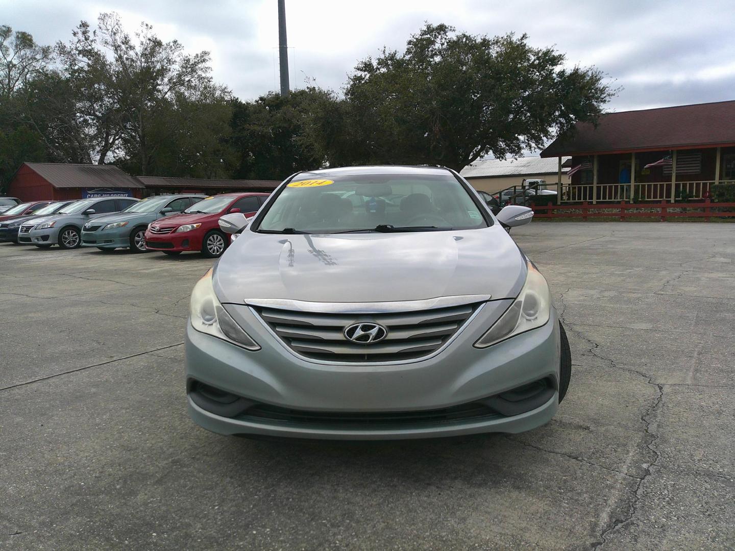 2014 BLUE HYUNDAI SONATA GLS (5NPEB4AC2EH) , located at 1200 Cassat Avenue, Jacksonville, FL, 32205, (904) 695-1885, 30.302404, -81.731033 - Photo#0