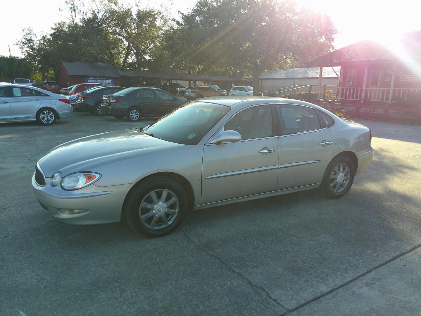 2007 SILVER BUICK LACROSSE CXL (2G4WD552971) , located at 10405 Abercorn Street, Savannah, GA, 31419, (912) 921-8965, 31.988262, -81.131760 - Photo#1