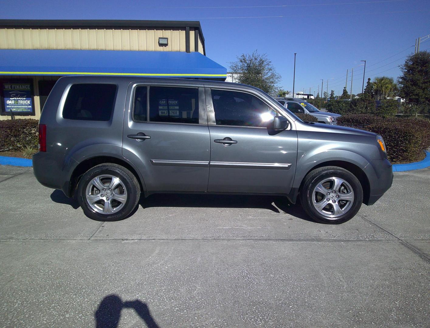 2013 GRAY HONDA PILOT EXL (5FNYF3H59DB) , located at 390 Hansen Avenue, Orange Park, FL, 32065, (904) 276-7933, 30.130497, -81.787529 - Photo#1