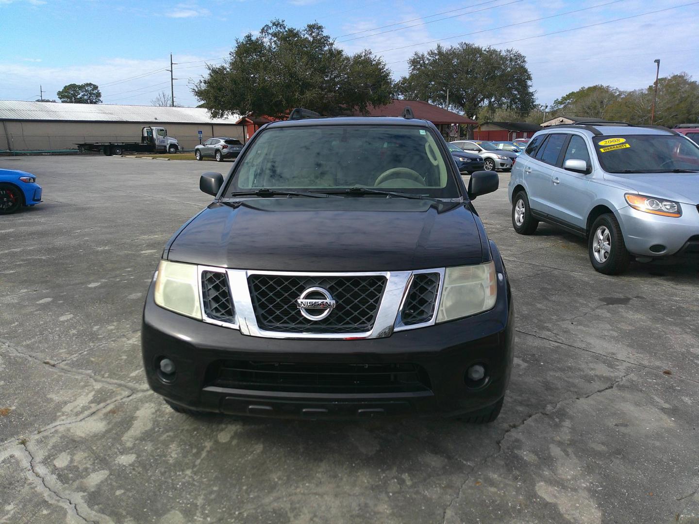 2011 BLACK NISSAN PATHFINDER S; LE; SV (5N1AR1NN2BC) , located at 1200 Cassat Avenue, Jacksonville, FL, 32205, (904) 695-1885, 30.302404, -81.731033 - Photo#0