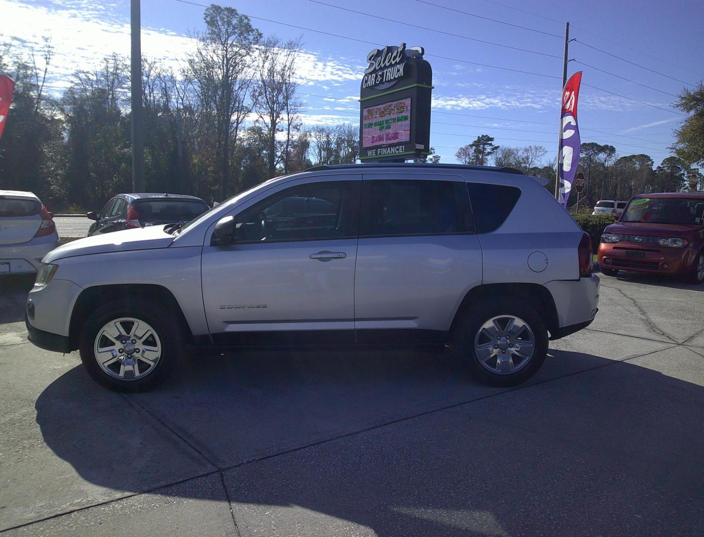 2014 SILVER JEEP COMPASS SPORT (1C4NJCBA1ED) , located at 10405 Abercorn Street, Savannah, GA, 31419, (912) 921-8965, 31.988262, -81.131760 - Photo#4