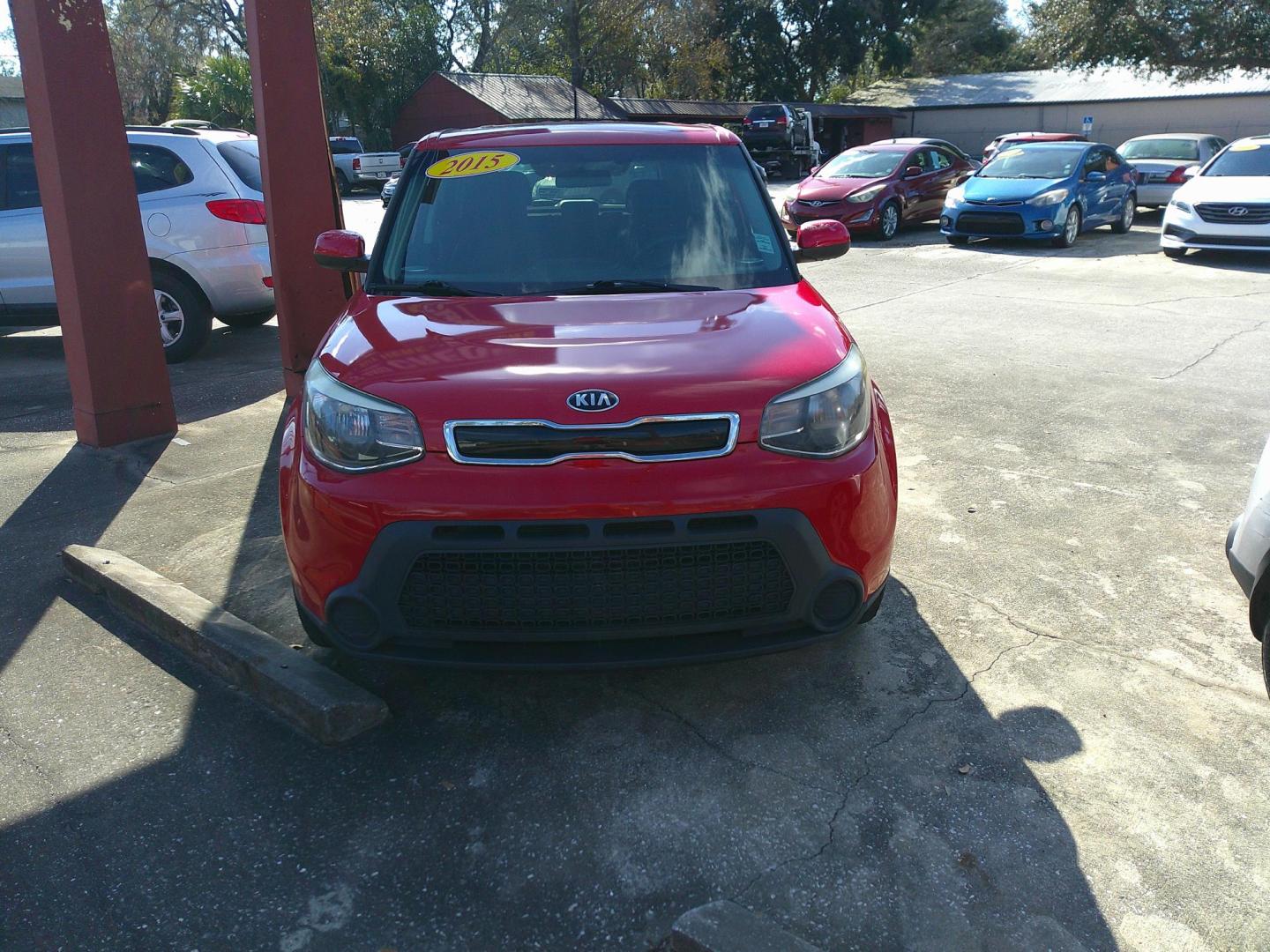 2015 RED KIA SOUL + (PLUS) (KNDJP3A55F7) , located at 10405 Abercorn Street, Savannah, GA, 31419, (912) 921-8965, 31.988262, -81.131760 - Photo#0